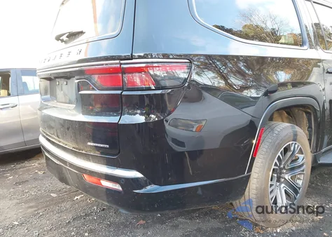 2024 Jeep Wagoneer L Series Ii 4X4 z USA, uszkodzony, nr VIN 1C4SJSBP5RS169122